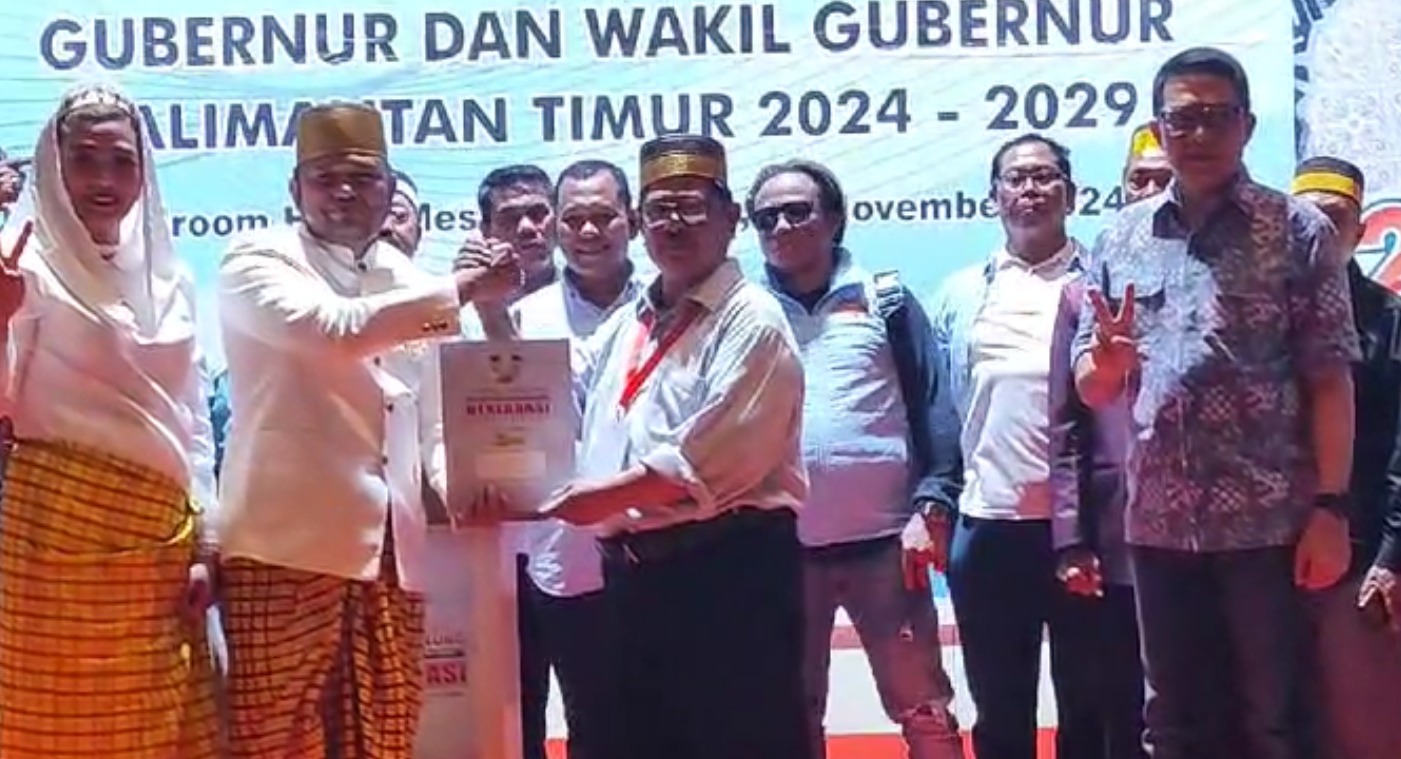 Ribuan Warga Hadiri Tudang Sipulung, Deklarasi Dukungan untuk Rudy Mas’ud dan Andi Harun