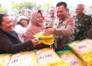 Polda Kaltim Distribusikan 10 Ton Beras SPHP Per Hari Lewat Gerakan Pangan Murah