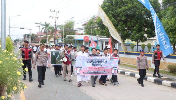 Aliansi Kemanusiaan Berau Gelar Long March Solidaritas untuk Palestina
